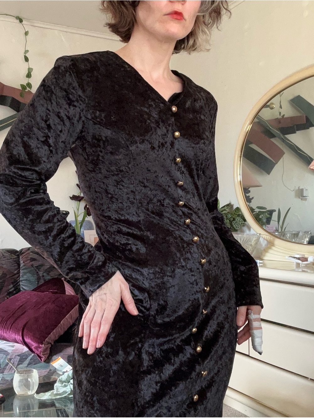 Classic Black Velvet Button-Front Midi Dress - Picture 3 of 10